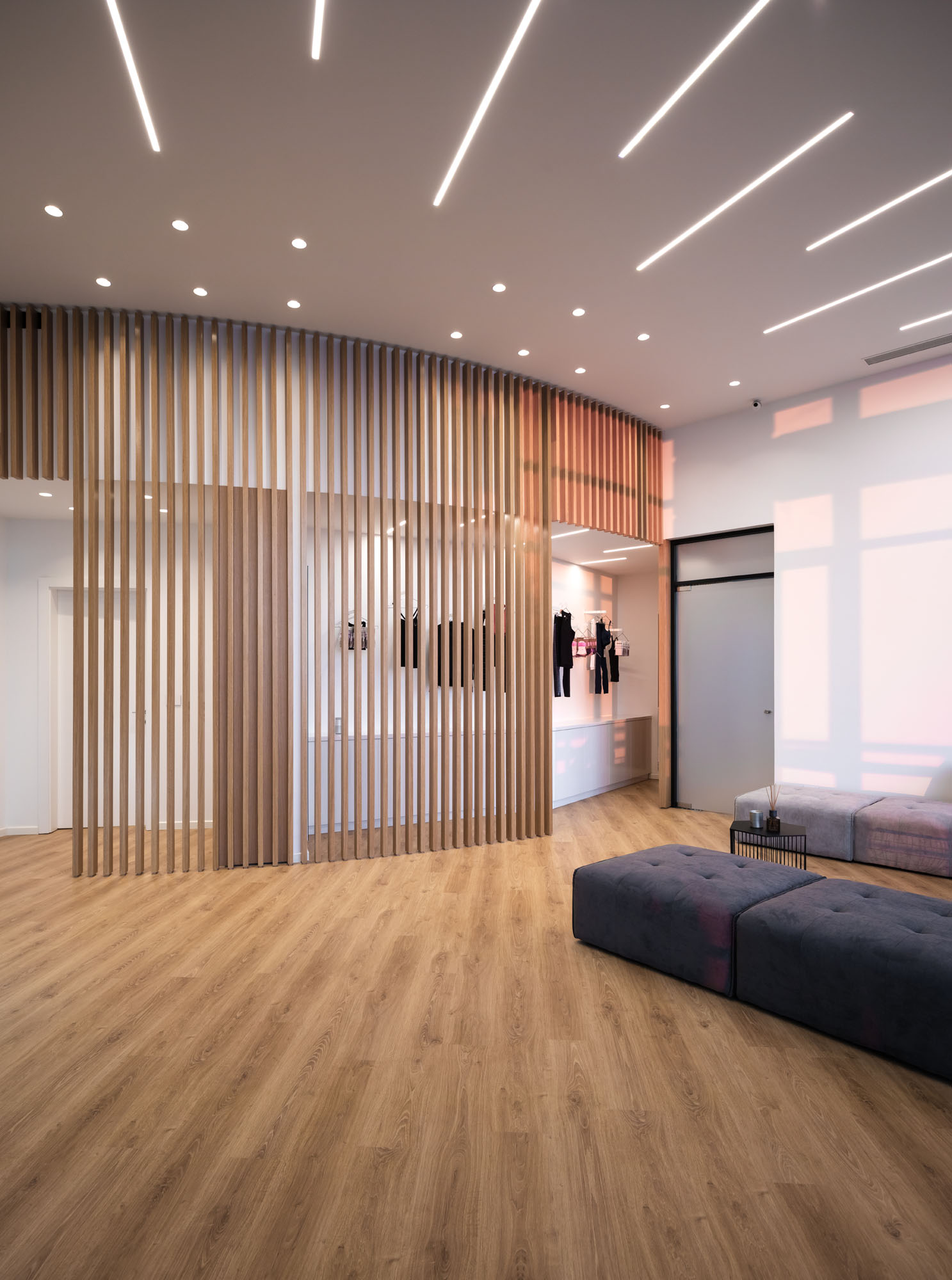 Posto Nove Studio - Adma Branch