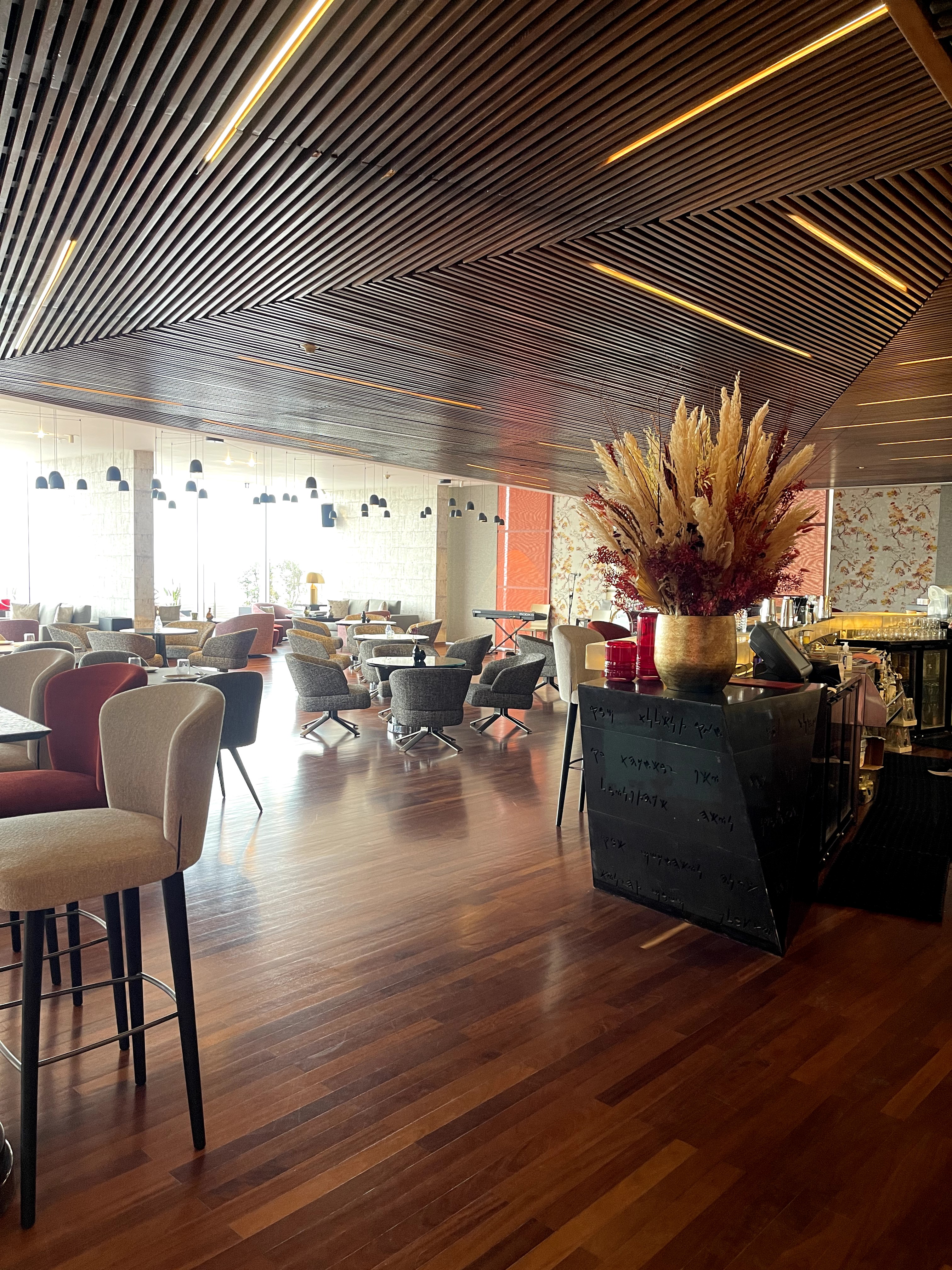 Le Bar