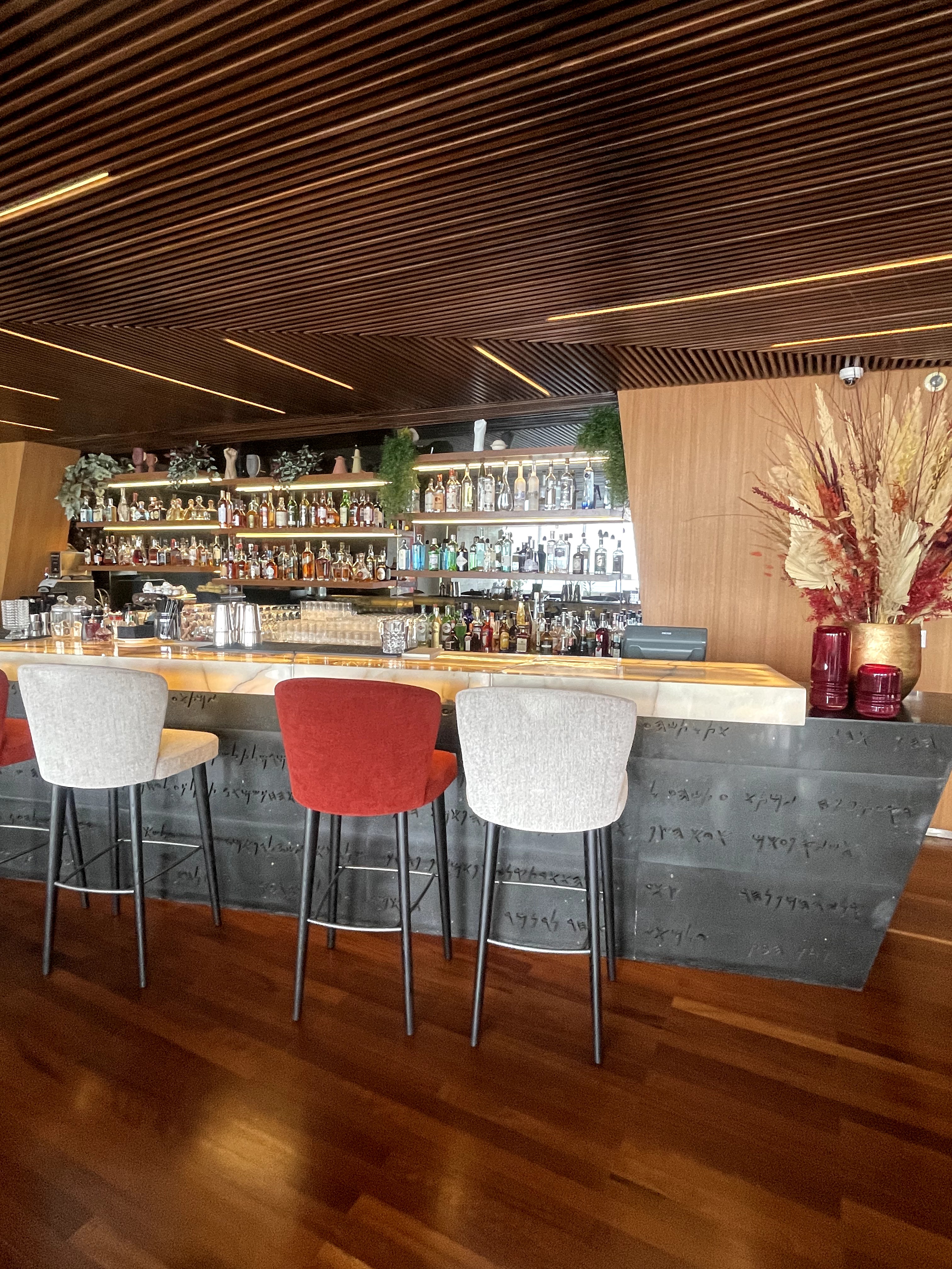 Le Bar 4